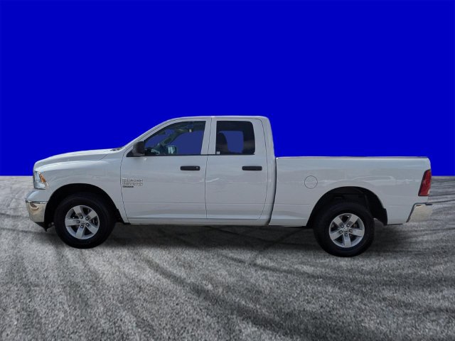 Used 2024 RAM 1500 Classic SLT AWD/4WD image 7
