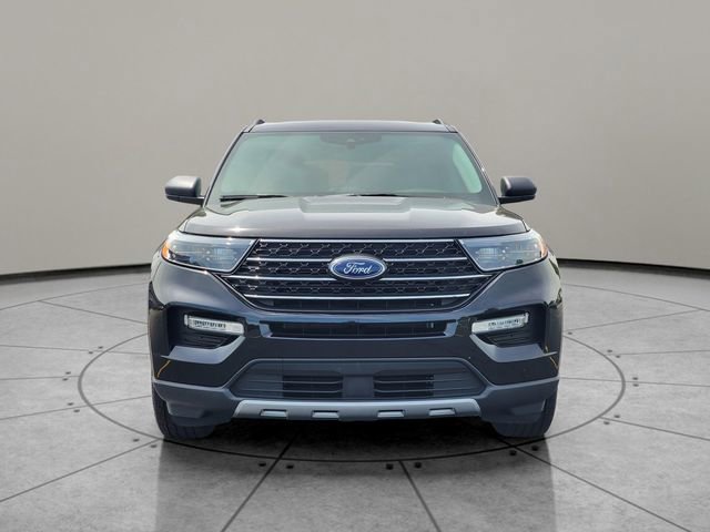 Certified 2023 Ford Explorer XLT w/ Equipment Group 202A AWD/4WD image 15