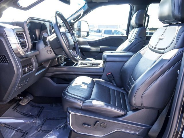 Certified 2025 Ford F450 Platinum AWD/4WD image 11