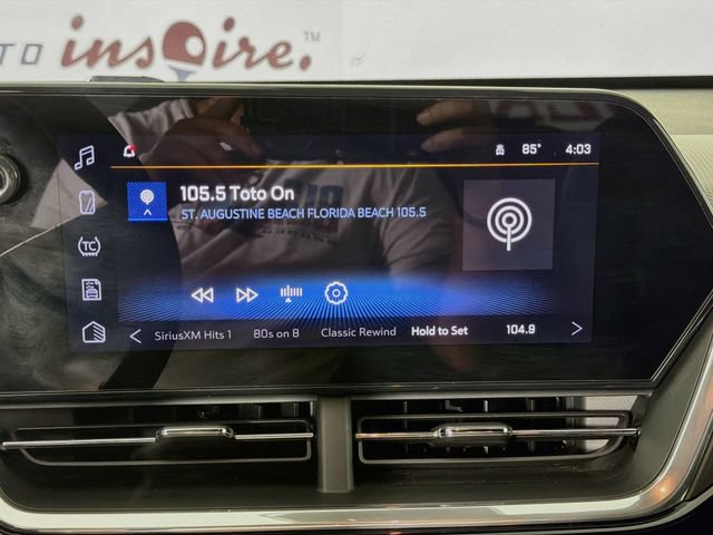 Used 2025 Chevrolet Trax RS w/ Driver Confidence Package FWD image 18