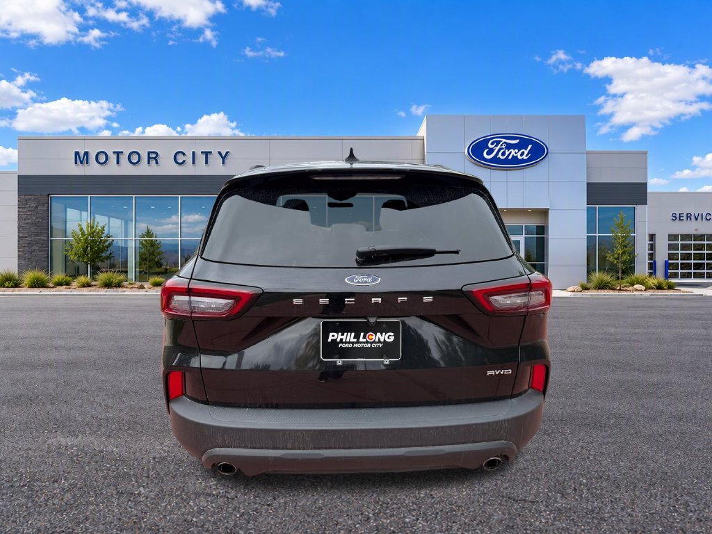 Certified 2025 Ford Escape ST-Line Select AWD/4WD image 7