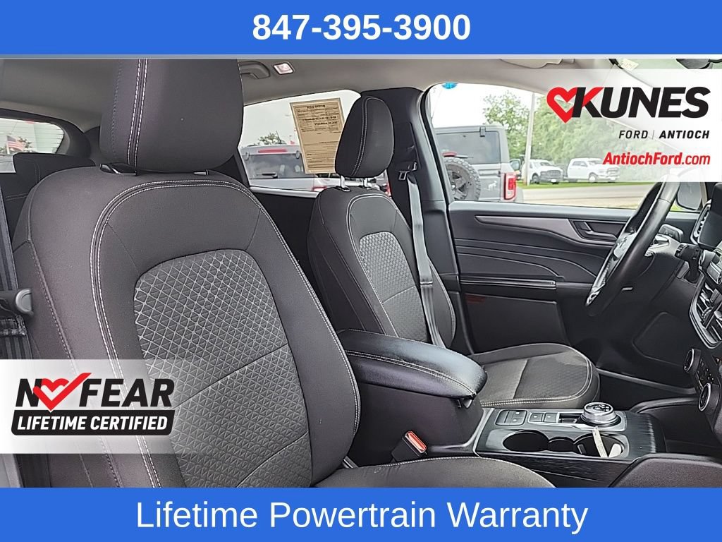 Certified 2024 Ford Escape Active AWD/4WD image 40