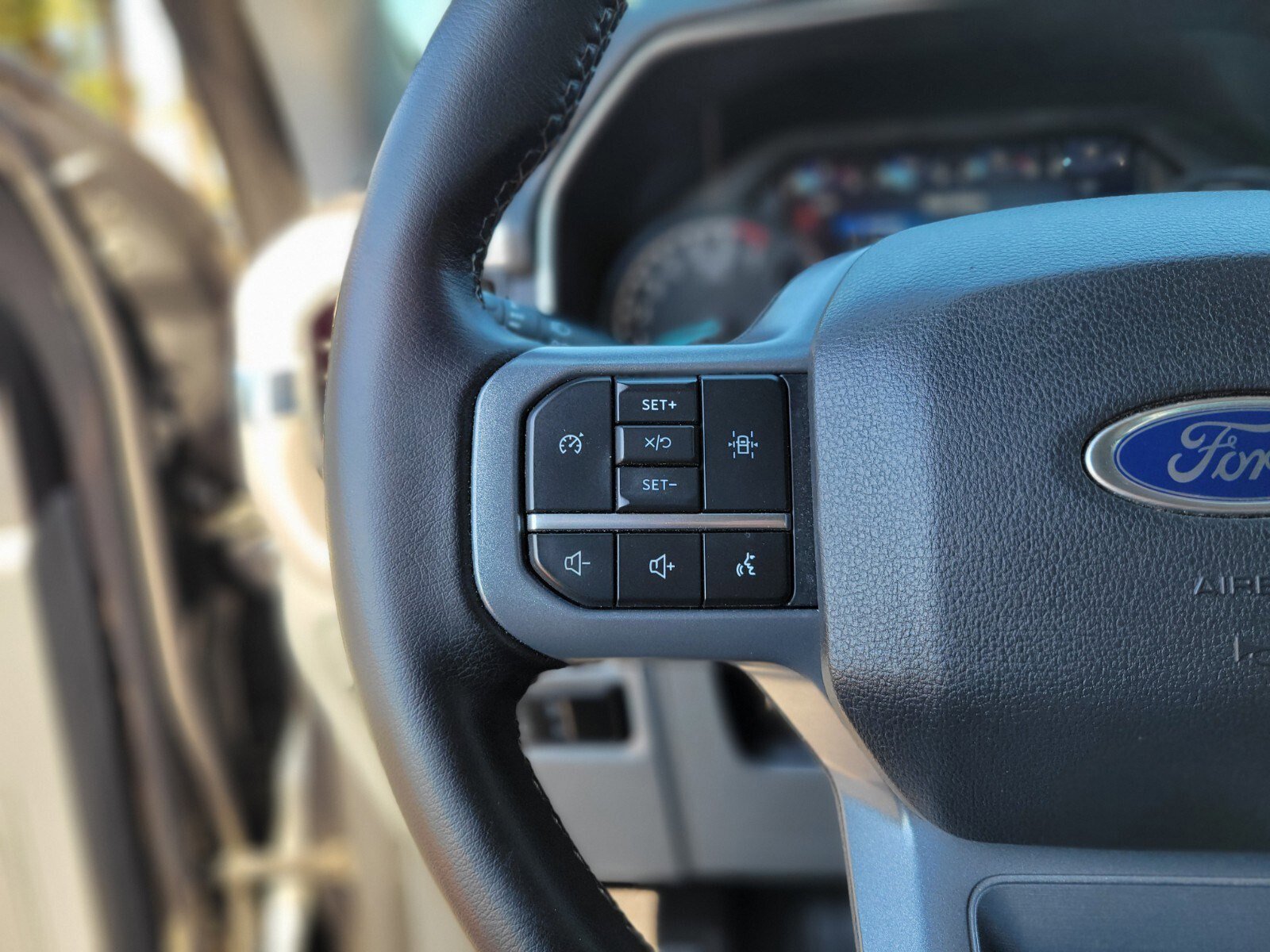 Certified 2023 Ford F150 XLT w/ Equipment Group 301A Mid image 28