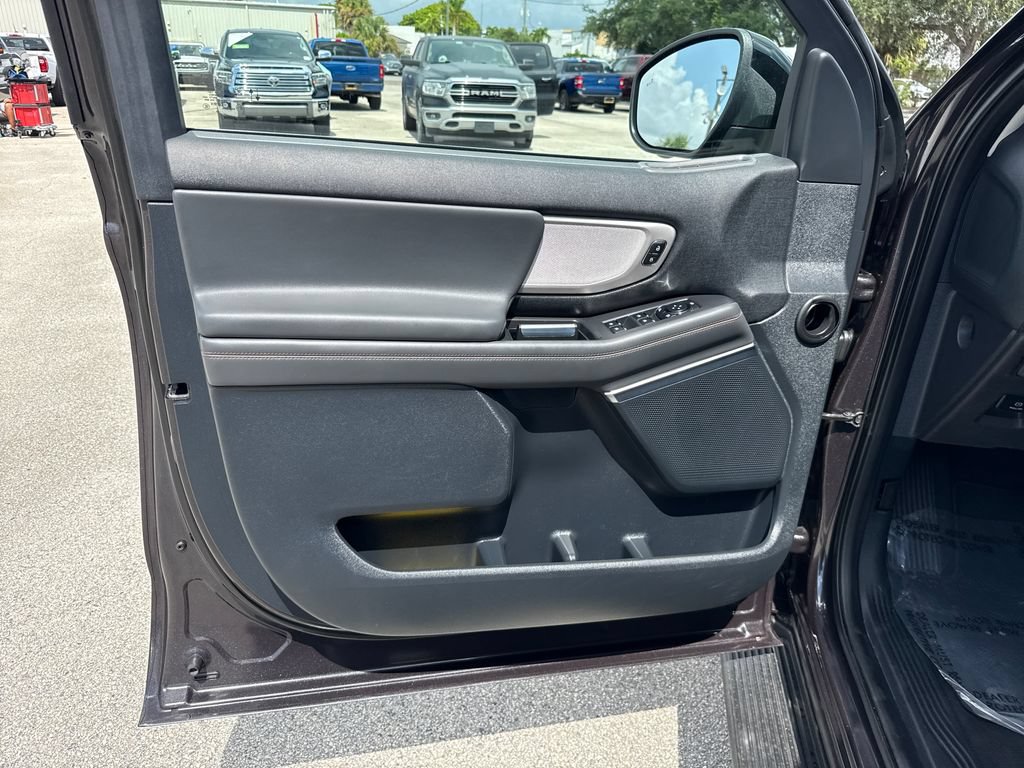 Certified 2025 Ford Expedition Active RWD image 14