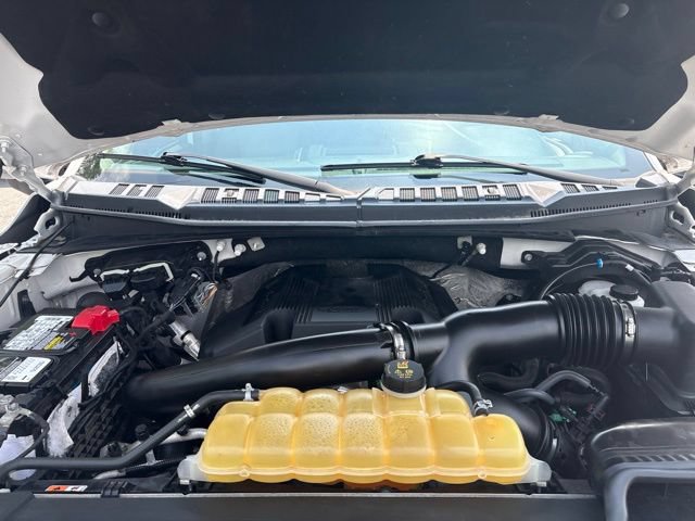 Certified 2018 Ford F150 Lariat w/ Equipment Group 502A Luxury AWD/4WD image 23