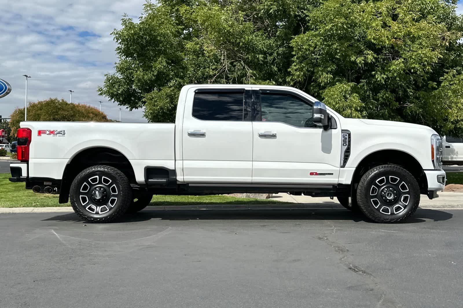 Certified 2023 Ford F350 Platinum AWD/4WD image 8