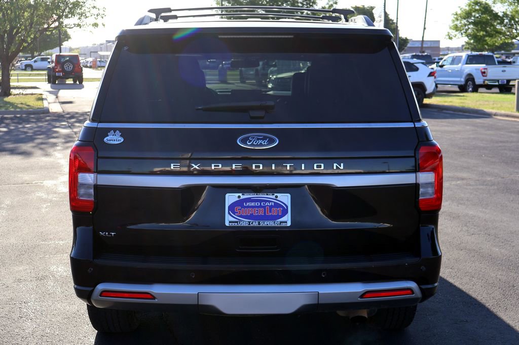 Certified 2023 Ford Expedition XLT RWD image 15