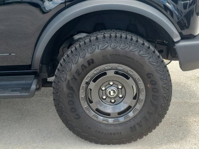 Certified 2025 Ford Bronco Outer Banks w/ Sasquatch Package AWD/4WD image 10