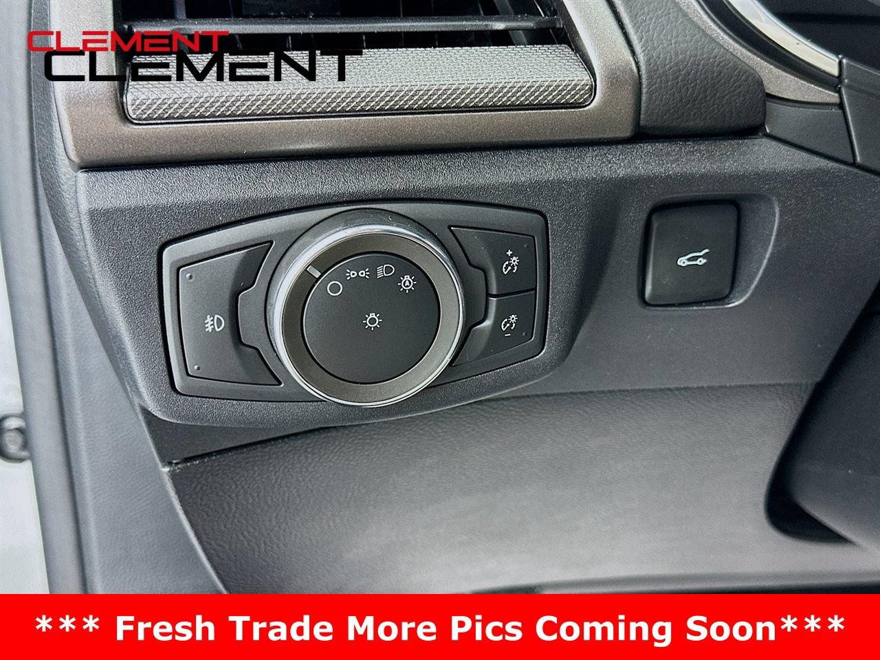 Certified 2020 Ford Fusion SE w/ Equipment Group 151A FWD image 14