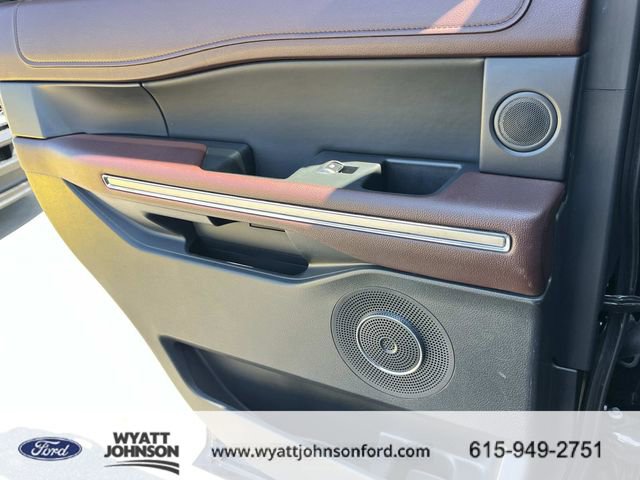 Certified 2024 Ford Expedition Limited image 18