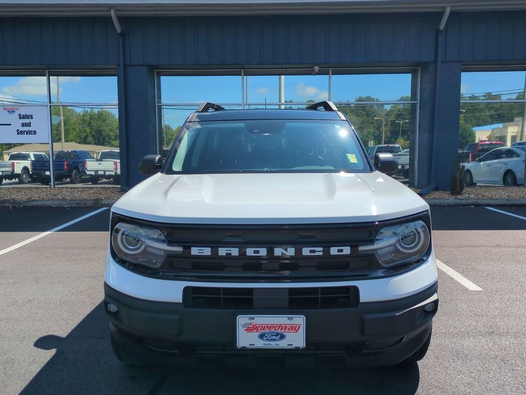 Certified 2023 Ford Bronco Sport Outer Banks w/ Tech Package AWD/4WD image 2