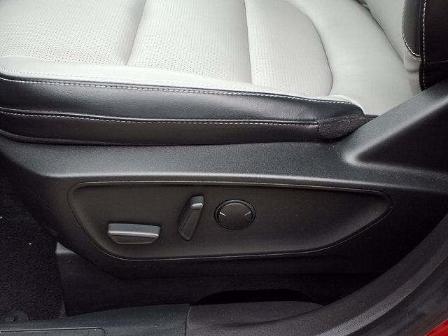 Certified 2023 Ford Escape Platinum AWD/4WD image 5