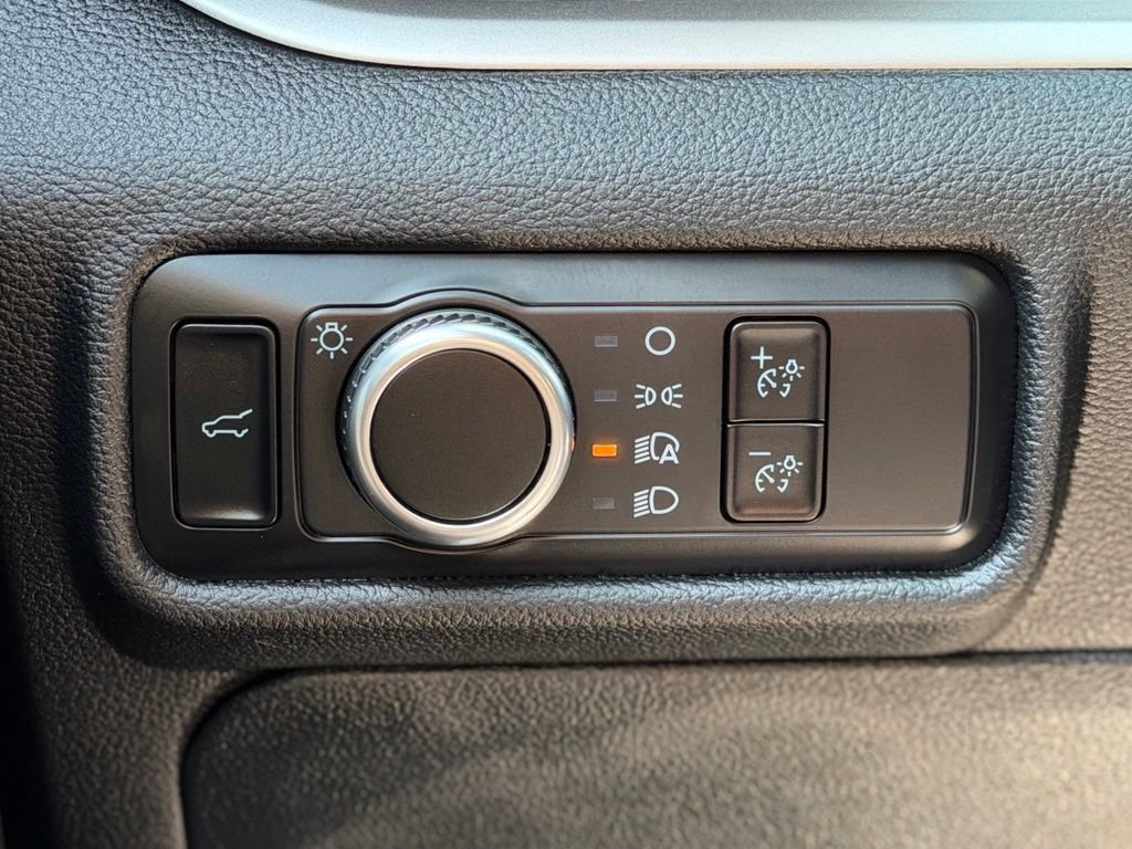Certified 2021 Ford Explorer XLT AWD/4WD image 25