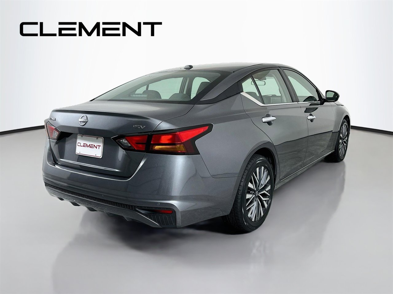 Used 2025 Nissan Altima 2.5 SV FWD image 7