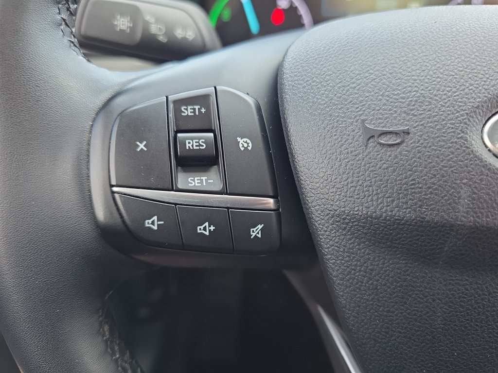 Certified 2023 Ford Maverick XLT w/ XLT Luxury Package FWD image 14