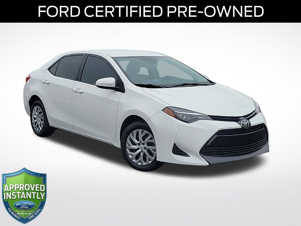 Used 2019 Toyota Corolla LE FWD image 1