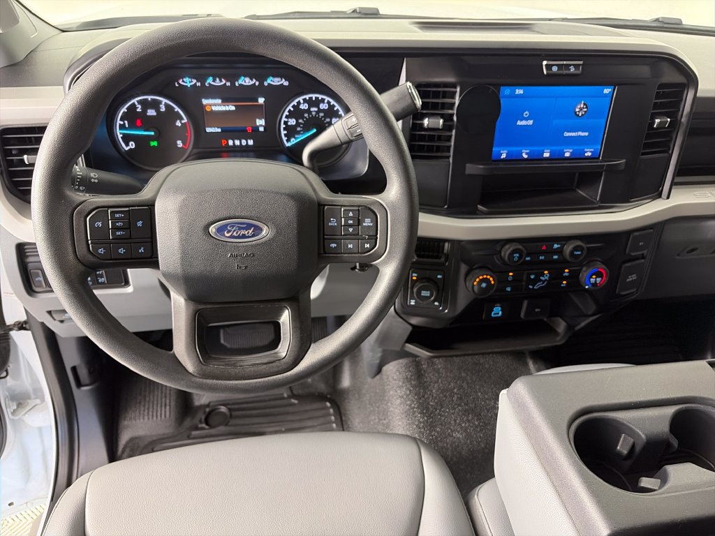 Certified 2025 Ford F250 XL AWD/4WD image 12