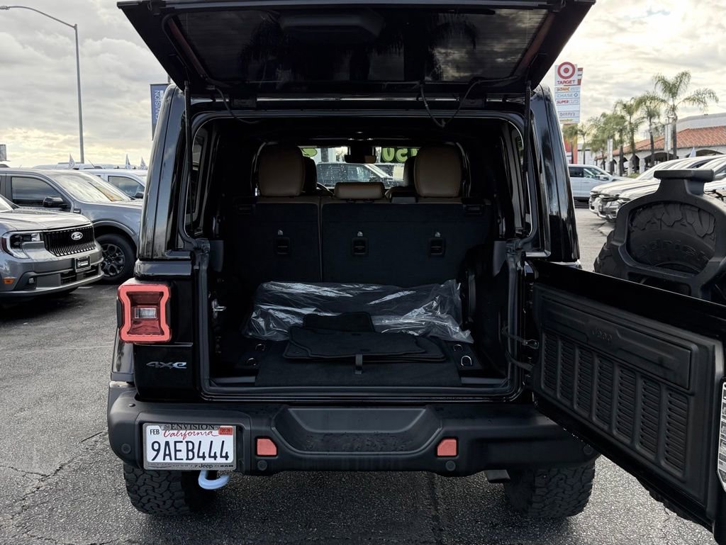 Used 2021 Jeep Wrangler Unlimited Rubicon 4xe w/ Steel Bumper Group image 11