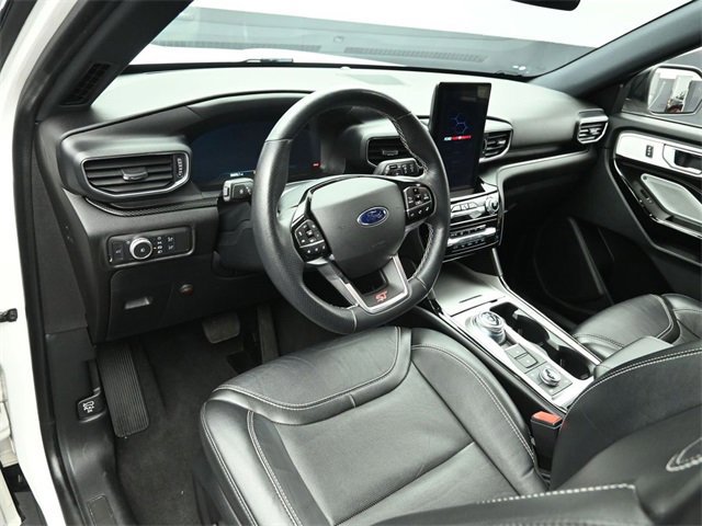 Certified 2022 Ford Explorer ST w/ Equipment Group 401A image 25