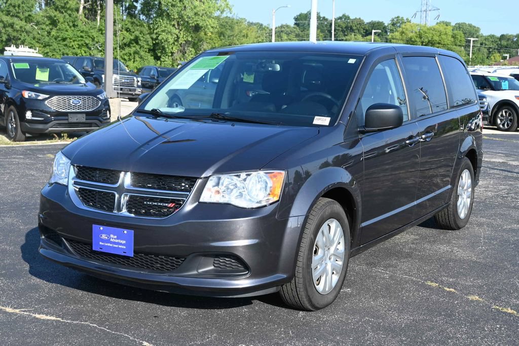 Used 2018 Dodge Grand Caravan SE w/ UConnect Hands-Free Group FWD image 5
