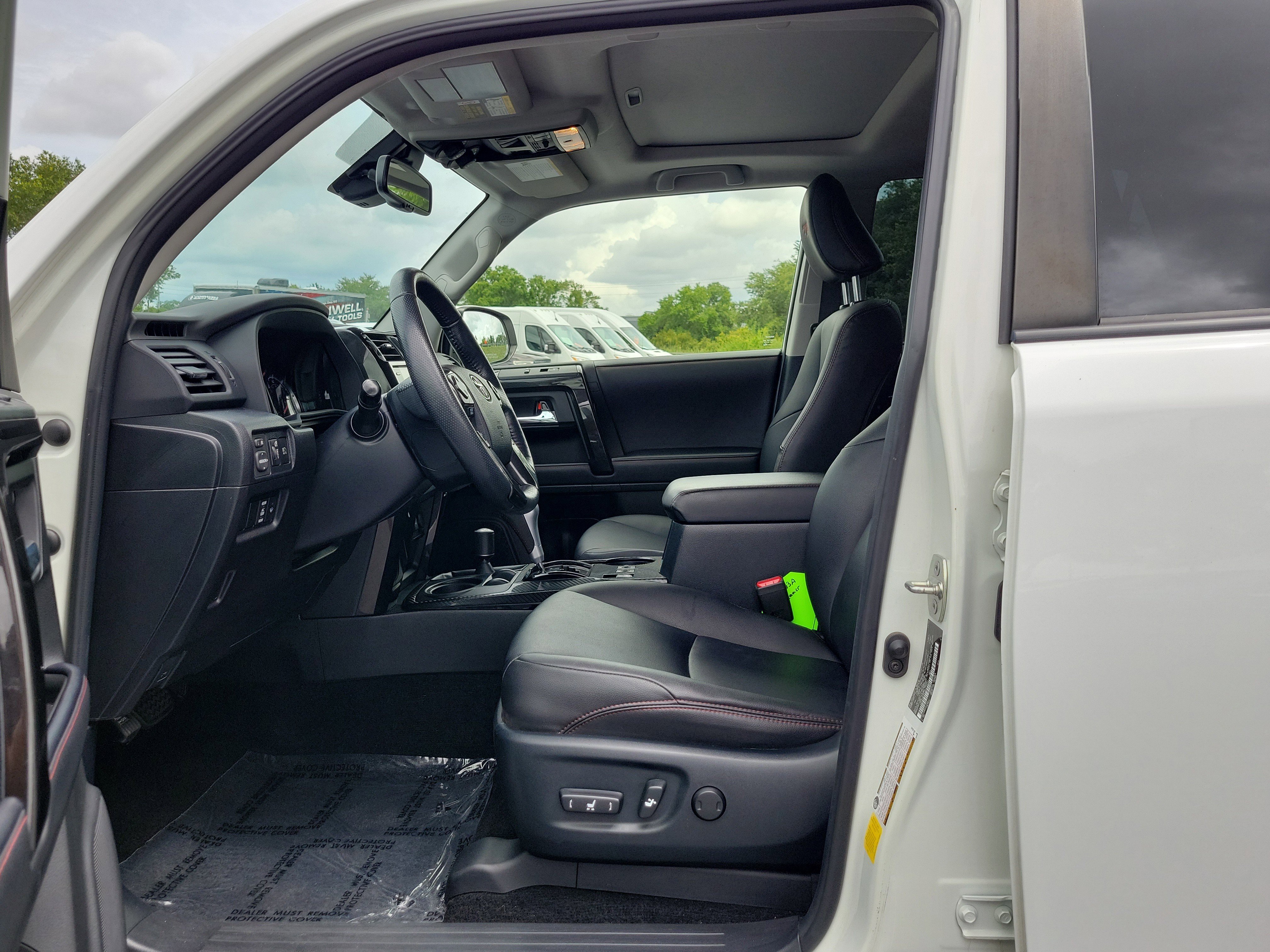 Used 2023 Toyota 4Runner TRD Off-Road Premium w/ Moonroof Package AWD/4WD image 19