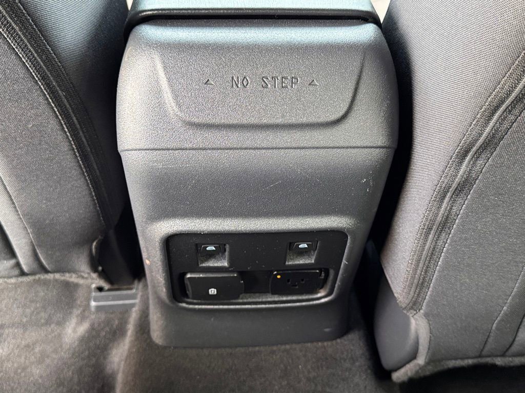 Certified 2022 Ford Bronco Wildtrak AWD/4WD image 29