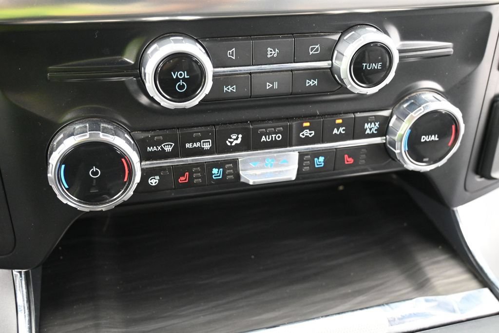 Certified 2024 Ford F150 Lariat AWD/4WD image 12