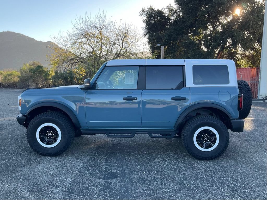 Certified 2023 Ford Bronco Wildtrak AWD/4WD image 3