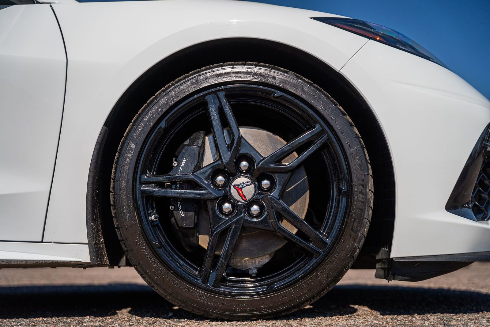 Used 2021 Chevrolet Corvette Stingray Premium Conv w/ Z51 Performance Package image 32