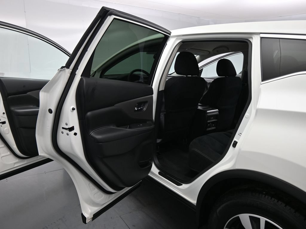 Used 2020 Nissan Murano S w/ Technology Package FWD image 16