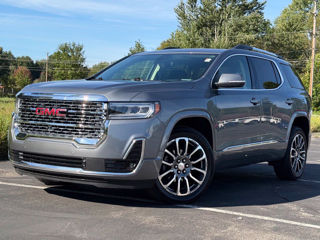 Used 2020 GMC Acadia Denali w/ Technology Package AWD/4WD image 2