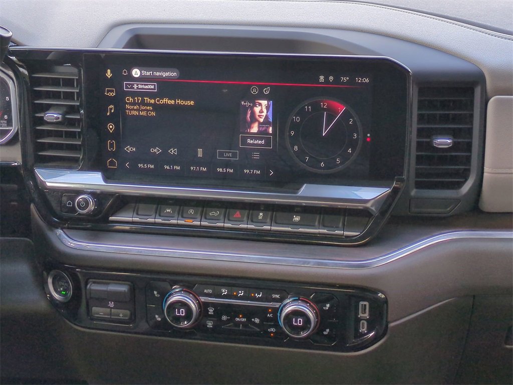 Used 2025 GMC Sierra 1500 SLT image 18