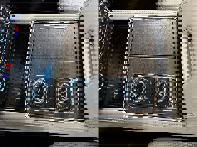 Certified 2021 Ford Expedition Max Platinum image 12