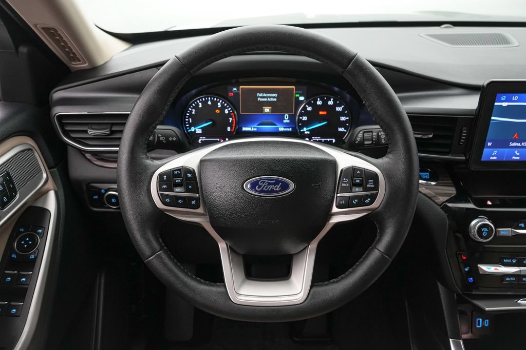 Certified 2024 Ford Explorer Limited w/ Equipment Group 301A AWD/4WD image 13
