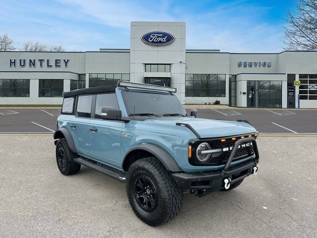 Certified 2023 Ford Bronco Wildtrak AWD/4WD image 3