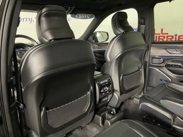 Used 2021 Jeep Grand Cherokee L Overland w/ Luxury Tech Group IV image 15