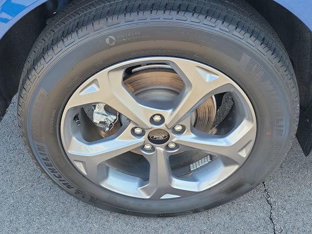 Certified 2023 Ford Escape ST-Line Select w/ Tech Pack #1 AWD/4WD image 5