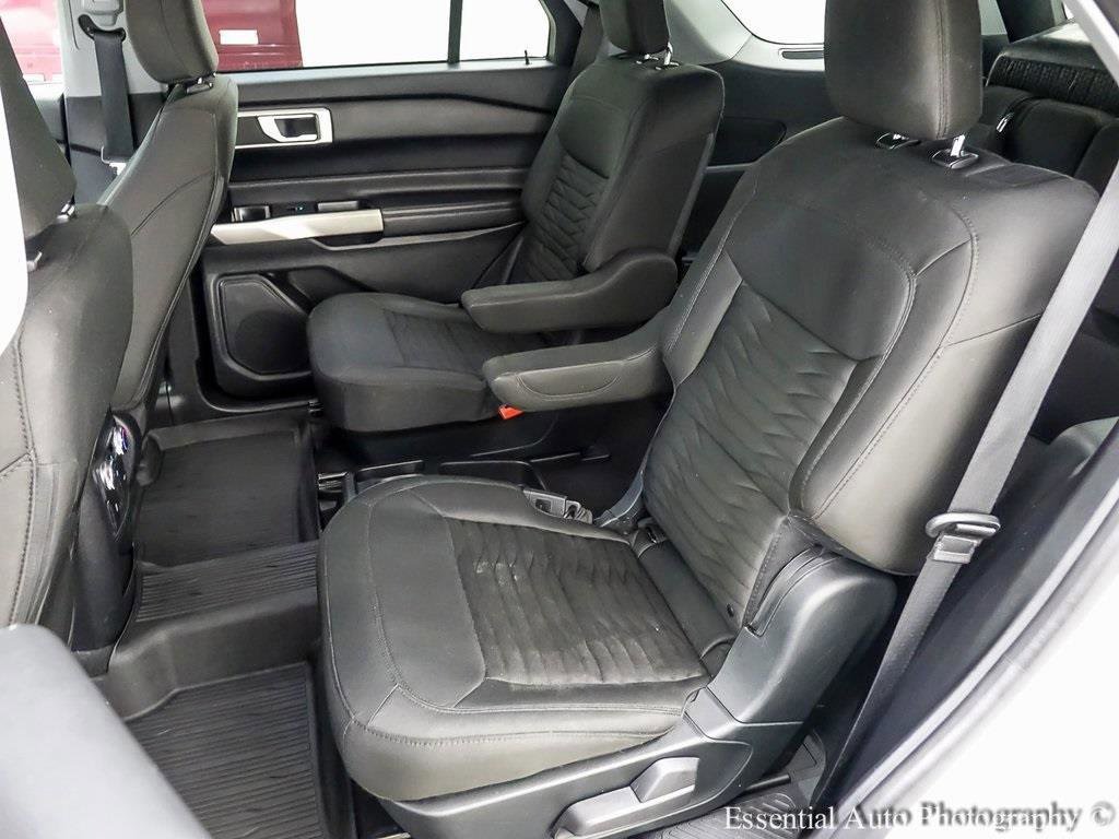 Certified 2021 Ford Explorer XLT image 11