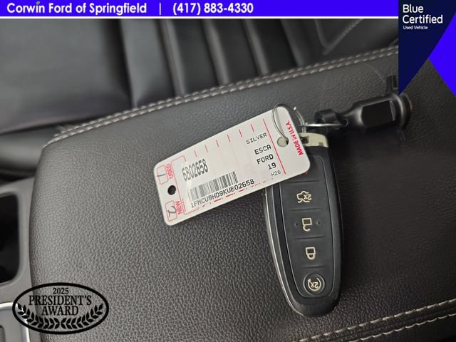 Certified 2019 Ford Escape SEL AWD/4WD image 28