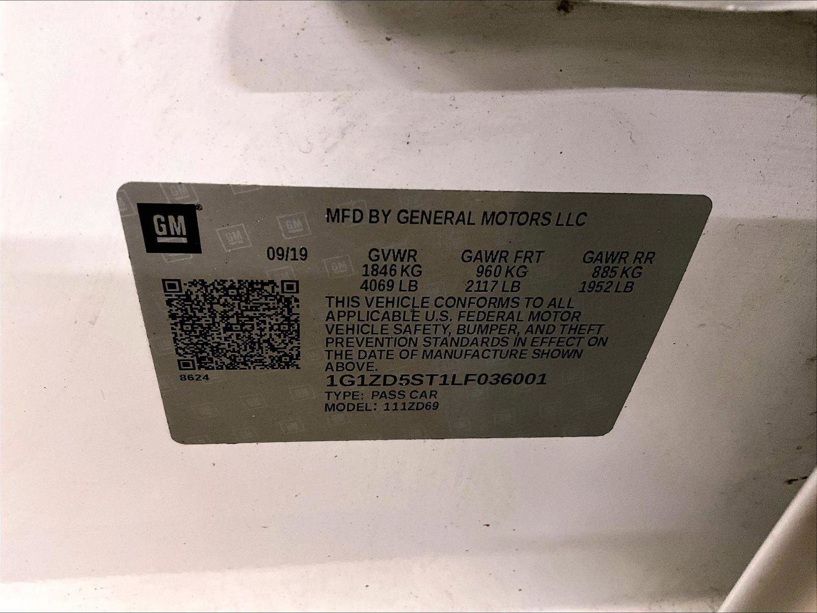 Used 2020 Chevrolet Malibu LT FWD image 32