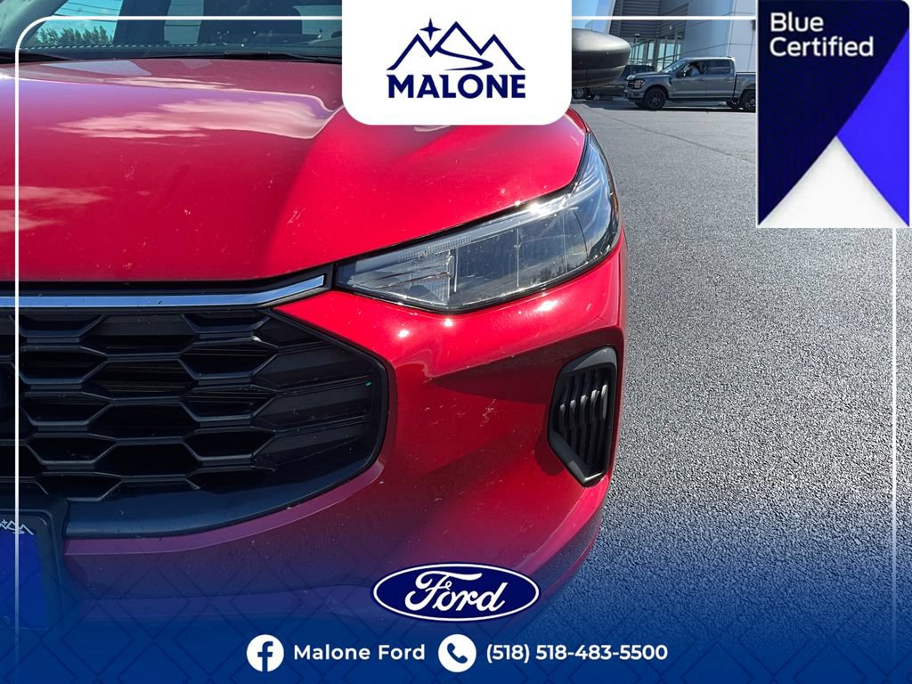 Certified 2023 Ford Escape ST-Line w/ Tech Pack #1 AWD/4WD image 12