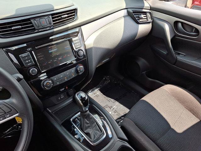 Used 2020 Nissan Rogue Sport S AWD/4WD image 13