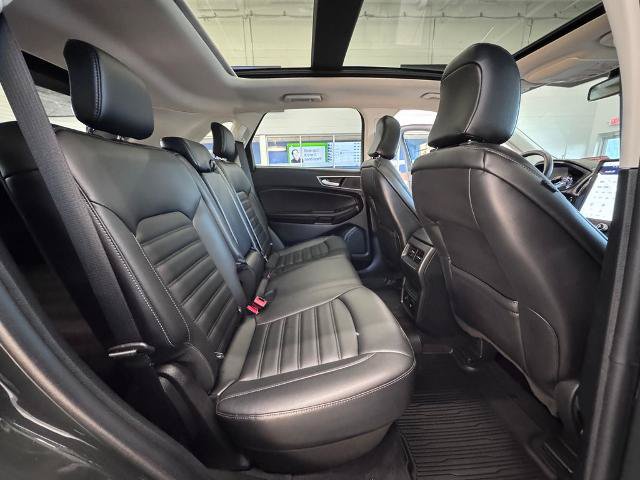 Certified 2024 Ford Edge SEL w/ Convenience Package AWD/4WD image 30