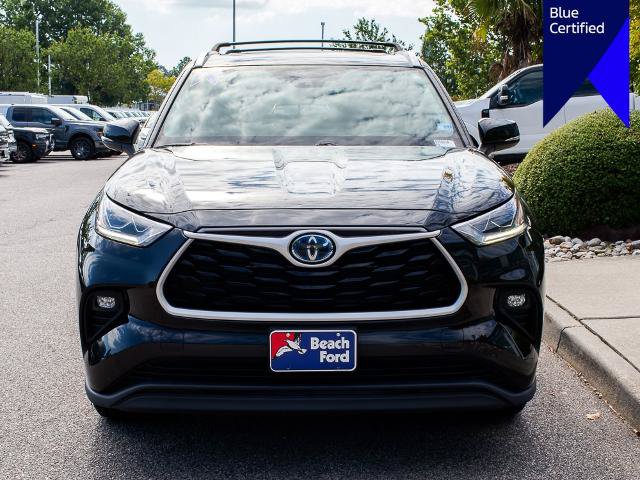 Used 2022 Toyota Highlander Bronze Edition AWD/4WD image 2