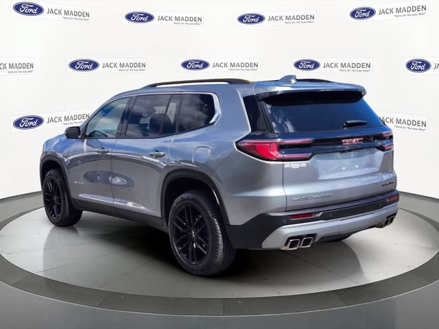 Used 2024 GMC Acadia Elevation w/ Luxury Package AWD/4WD image 3
