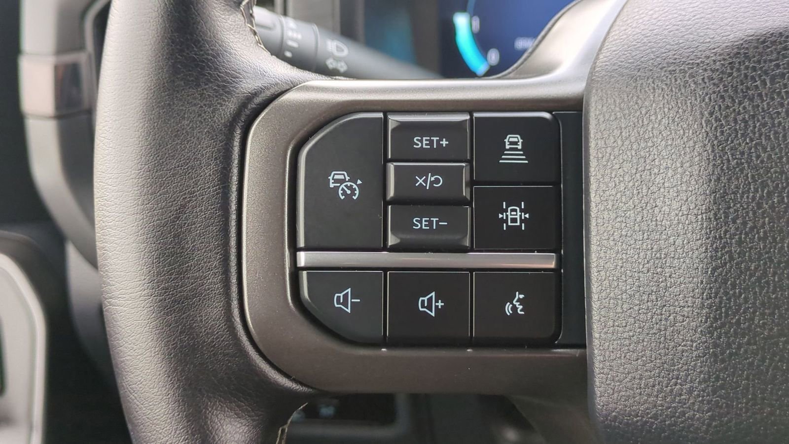 Certified 2024 Ford F150 XLT w/ Equipment Group 303A High image 27