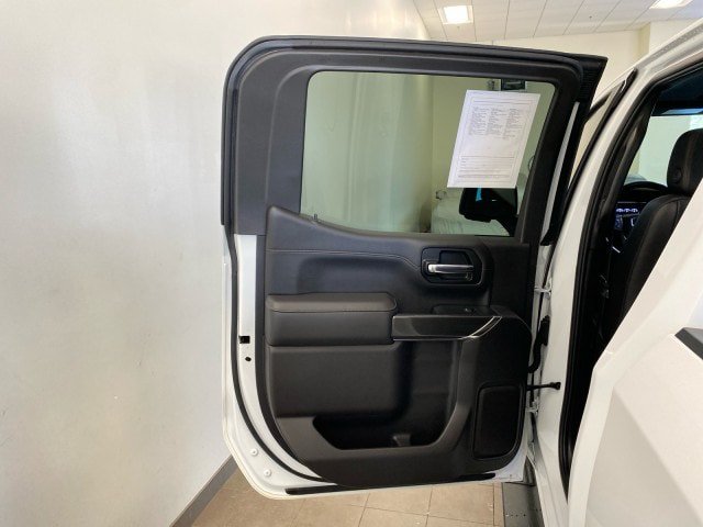 Used 2020 GMC Sierra 1500 AT4 w/ AT4 Premium Package AWD/4WD image 8