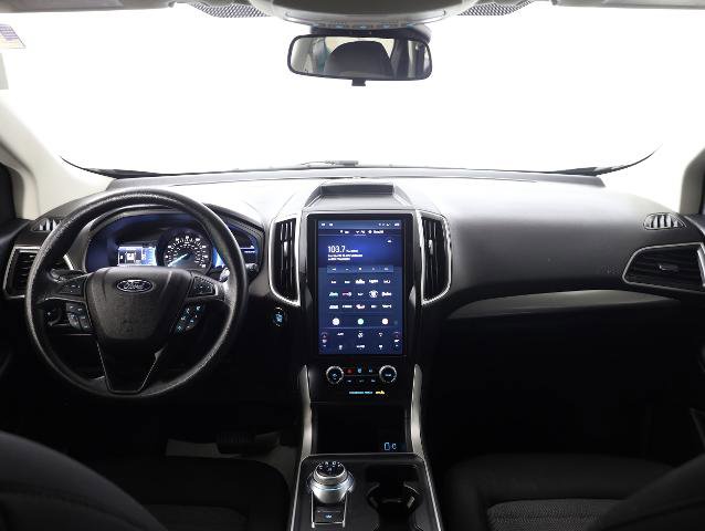 Certified 2024 Ford Edge SE w/ Black Appearance Package AWD/4WD image 12