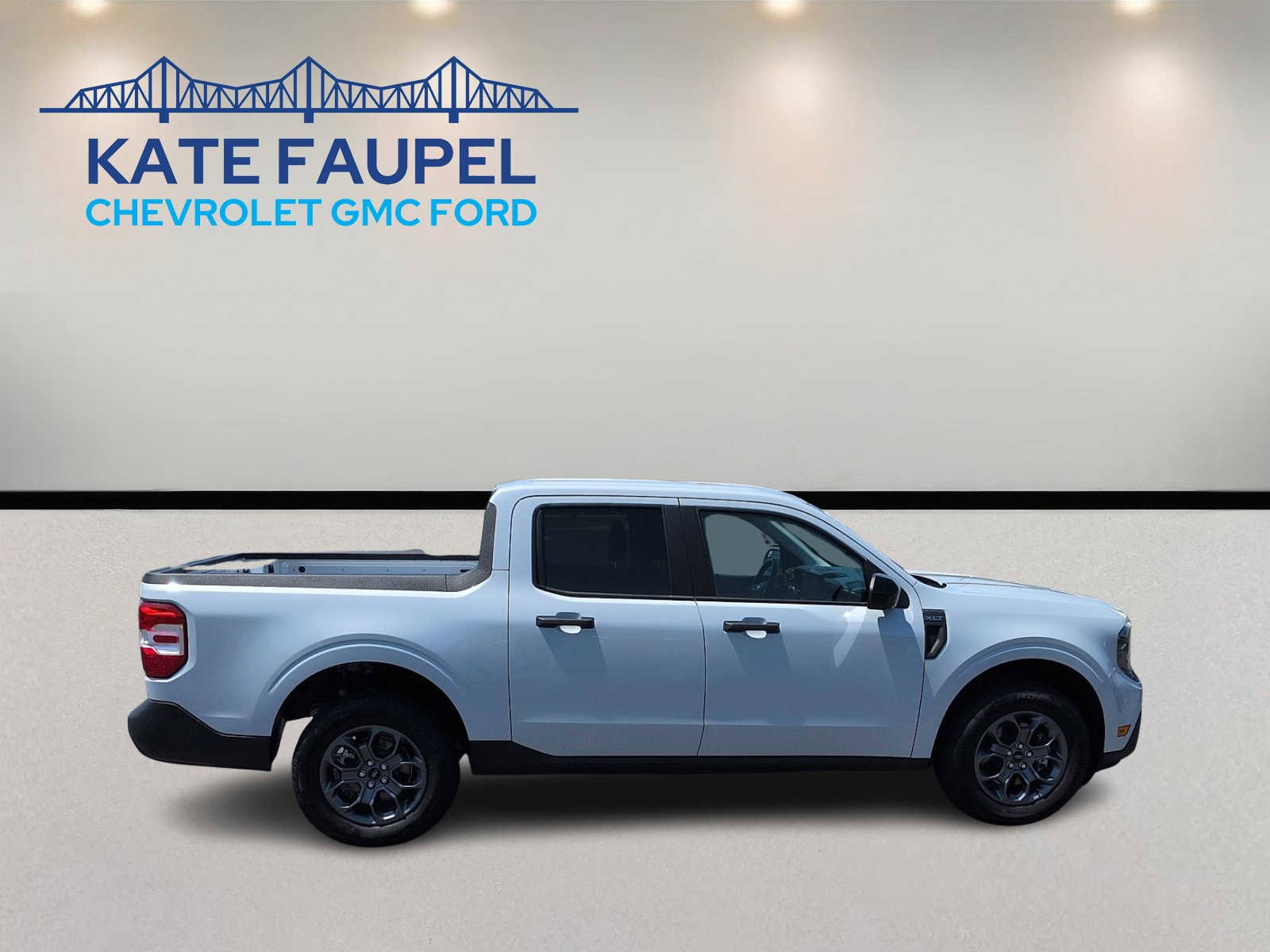 Certified 2025 Ford Maverick XLT w/ XLT Luxury Package FWD image 8