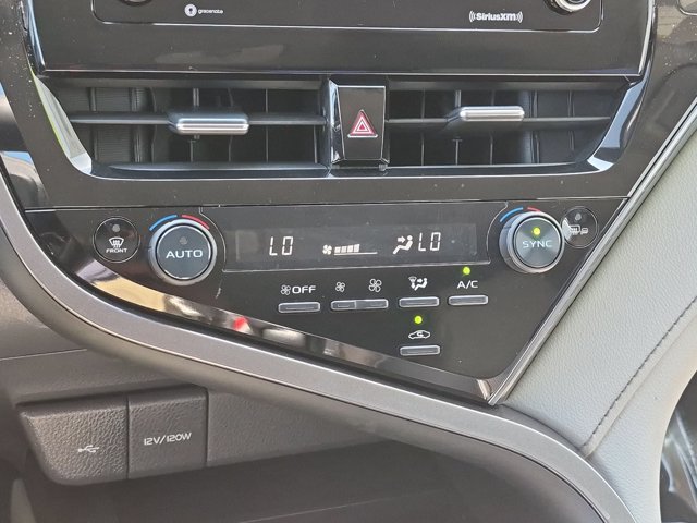 Used 2023 Toyota Camry SE FWD image 25